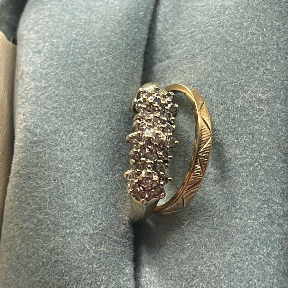 10k gold ring set with genuine diamonds cluster ring can be wedding ring size 6 - Picture 11 of 12